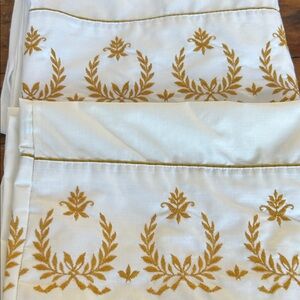 Vintage Wamsutta Gold and White Pillowcases